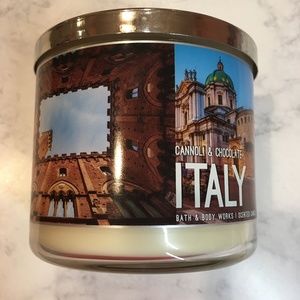Bath & Body Works Cannoli and Chocolate Candle
